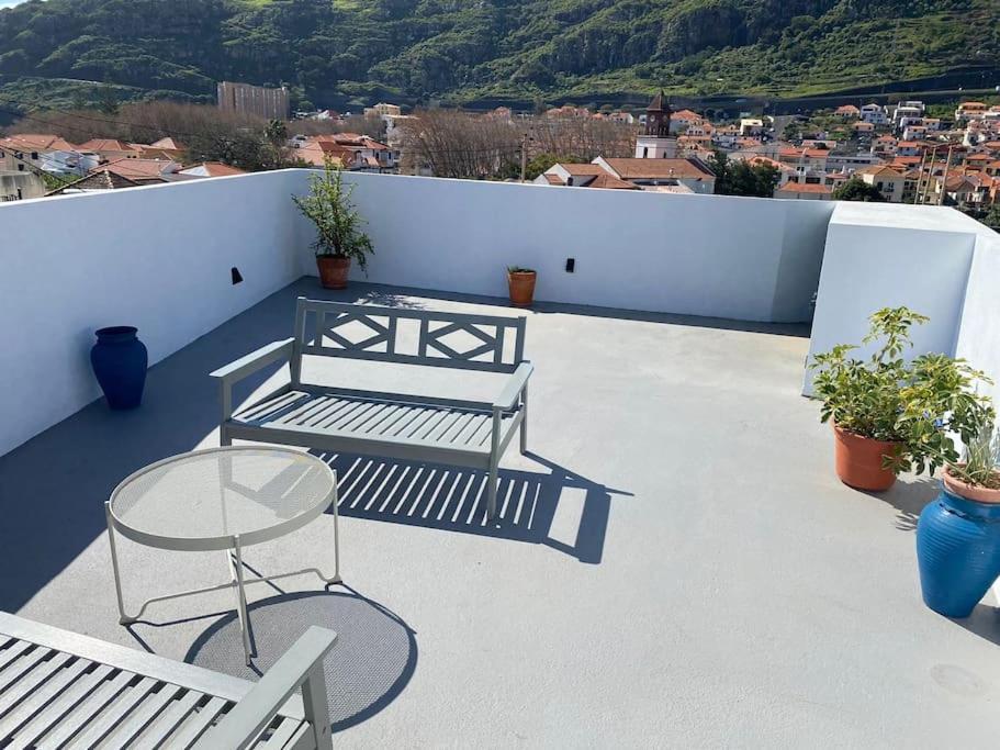 Machico Center W/ Terrace 5 Min Beach 외부 사진